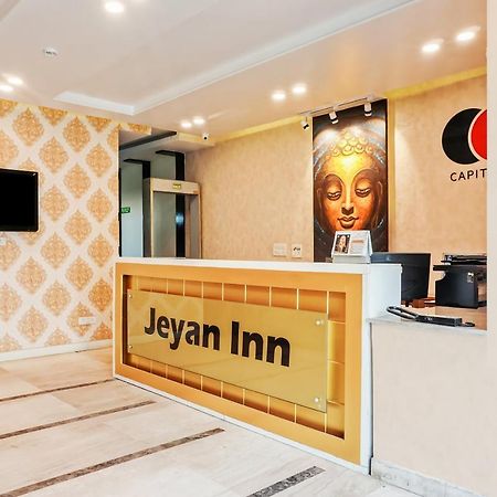 Capital O Hotel Jeyan Inn Near Gurudwara Shri Bangla Sahib Delhi  Exterior photo