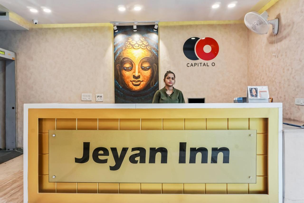 Capital O Hotel Jeyan Inn Near Gurudwara Shri Bangla Sahib Delhi  Exterior photo