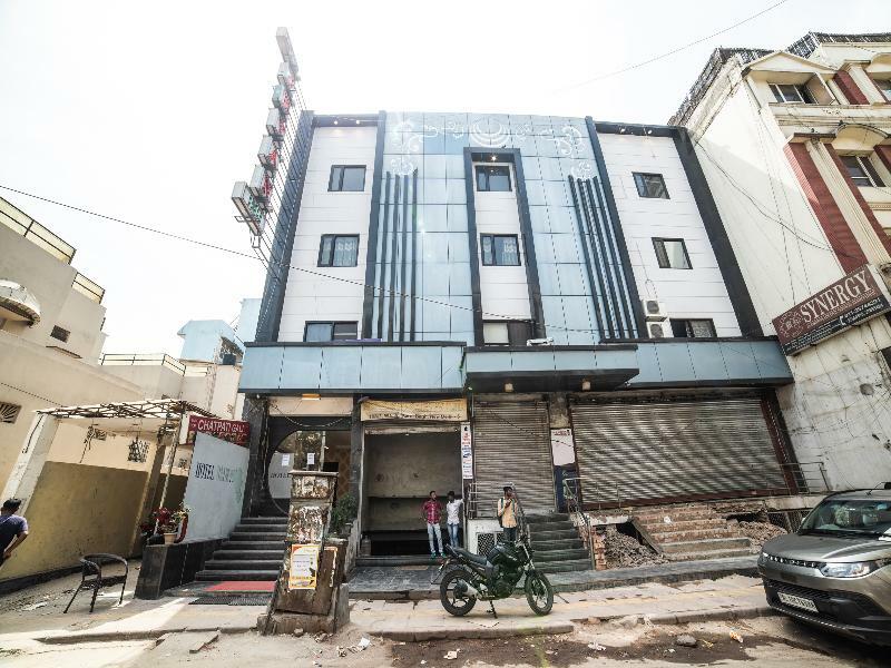Capital O Hotel Jeyan Inn Near Gurudwara Shri Bangla Sahib Delhi  Exterior photo
